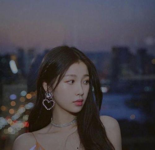 娱乐吃瓜张雨绮和虞书欣,吃瓜群众热议双星互动